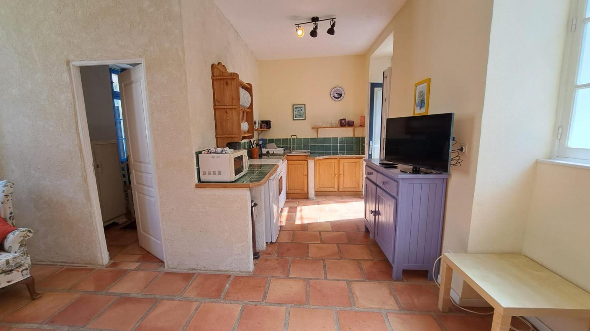 Chateau Du Fraissinet, 6 Gites Sleeping 2-8 Guests, Pool And River On Site La Tronche  Exterior foto